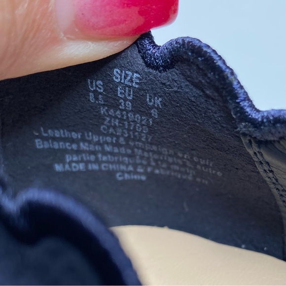 DKNY Navy Suede Scalloped Edge Ballet Flat Size 8.5 - Picture 9 of 12